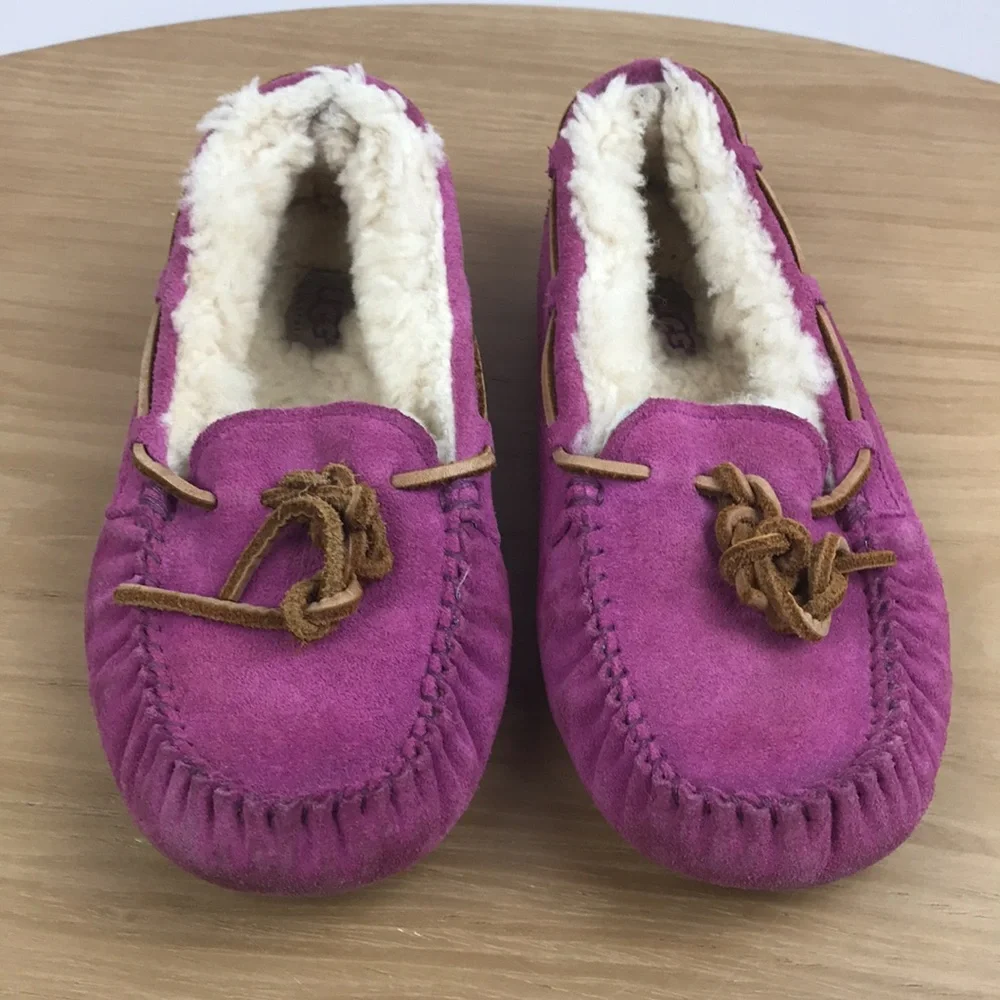 UGG Dakota Slippers (girls' size 3)